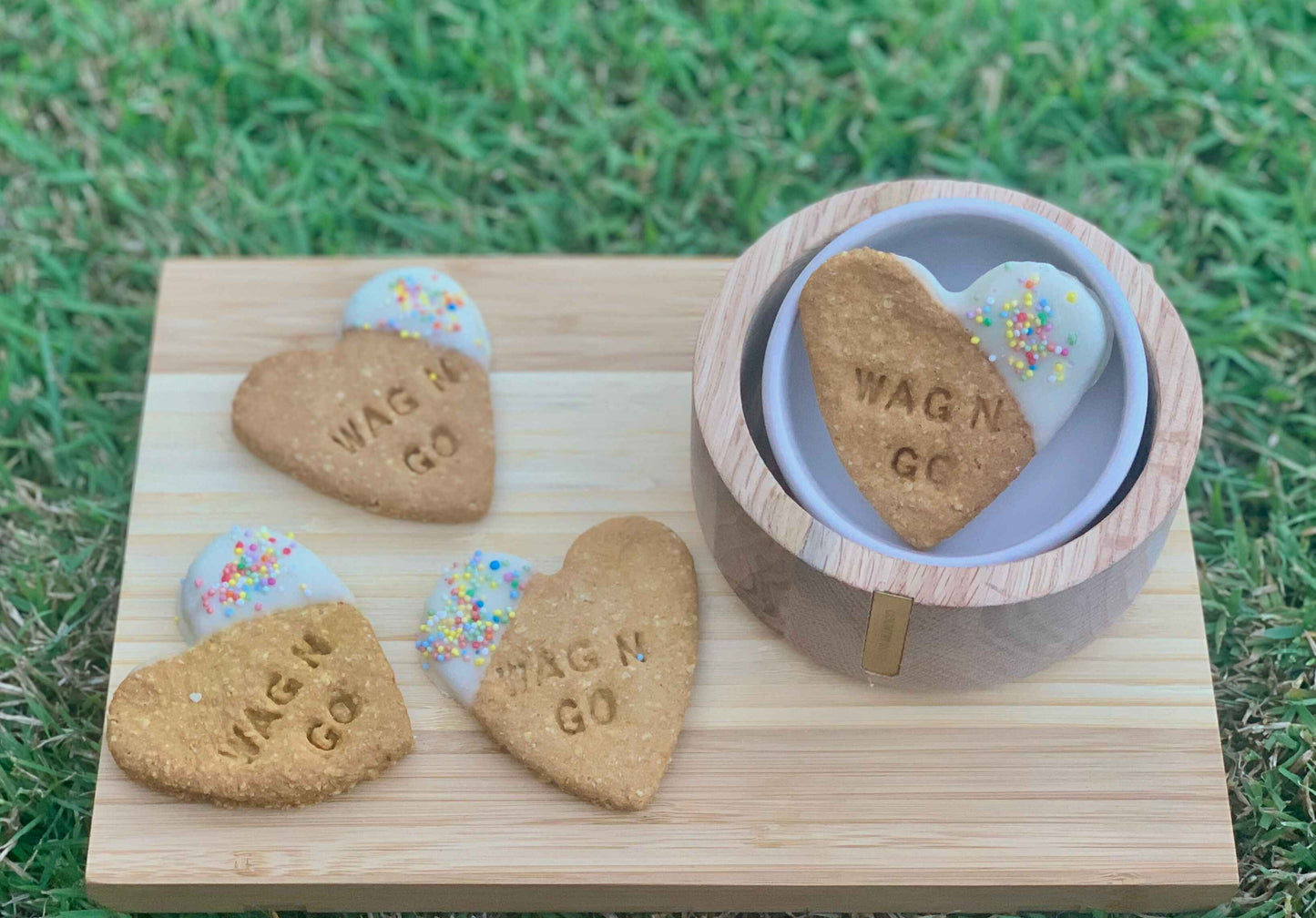 organic dog peanut butter biscuits