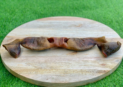 Full-Sized Long Lasting Beef Snouts